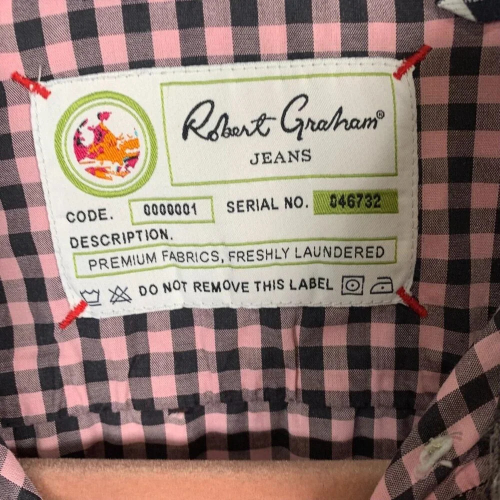 Robert Graham Button Up Shirt Size Medium Pink Black Gingham Plaid Check Preppy - Picture 6 of 12